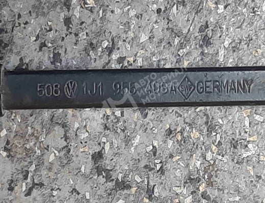 Щеткодержатель (поводок стеклоочистителя, дворник) Volkswagen Golf IV (1J) 1997-2004  Volkswagen Golf Golf IV (1J) 1997-2004