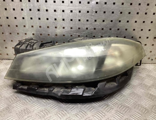 Фара левая Renault Laguna II (X74) 2005-2007 рестайлинг  Renault Laguna Laguna II (X74) 2005-2007 рестайлинг
