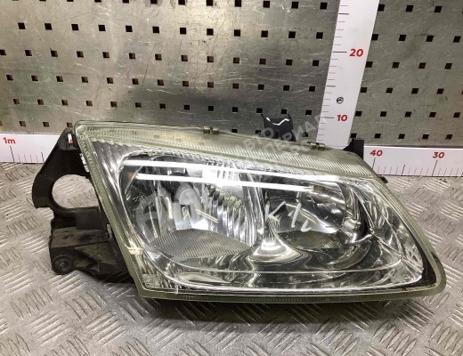 Фара правая Nissan Almera II (N16) 2000-2006  Nissan Almera Almera II (N16) 2000-2006