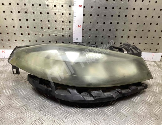 Фара правая Renault Laguna II (X74) 2005-2007 рестайлинг  Renault Laguna Laguna II (X74) 2005-2007 рестайлинг