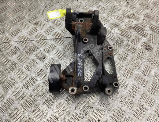 Кронштейн генератора Citroen X. Picasso (N68) 1999-2010  Citroen Xsara Picasso X. Picasso (N68) 1999-2010