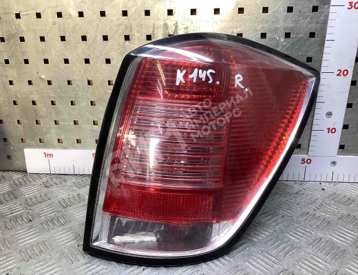Фонарь задний правый Opel Astra H 2004-2007  Opel Astra Astra H 2004-2007