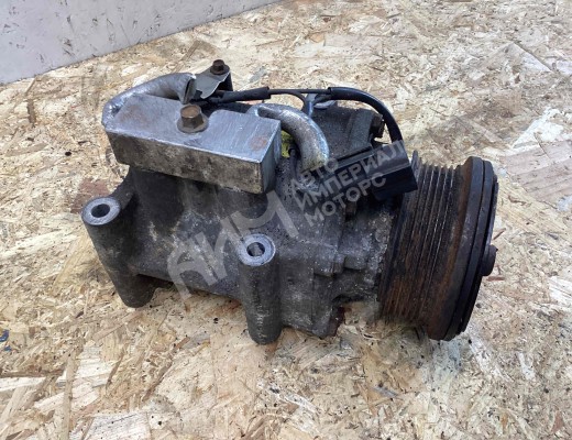 Компрессор кондиционера Ford Focus I 1998-2001  Ford Focus Focus I 1998-2001