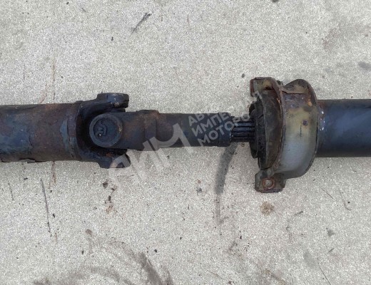 Карданный вал Volkswagen L80 1994-2000  Volkswagen L80 L80 1994-2000