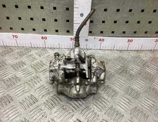 Суппорт задний левый Mercedes C (W203) 2004-2007 рестайлинг  Mercedes C C (W203) 2004-2007 рестайлинг