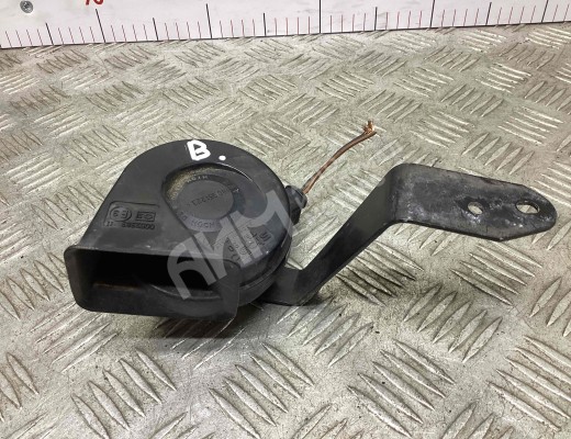 Сигнал (клаксон) Audi A6 C5 (4B) 2001-2004 рестайлинг  Audi A6 A6 C5 (4B) 2001-2004 рестайлинг