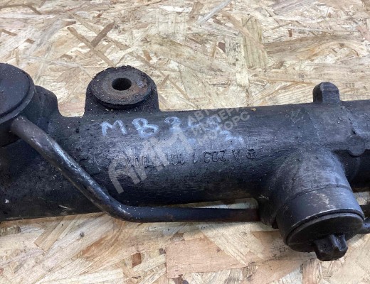 Рулевая рейка Mercedes C (W203) 2000-2004  Mercedes C C (W203) 2000-2004