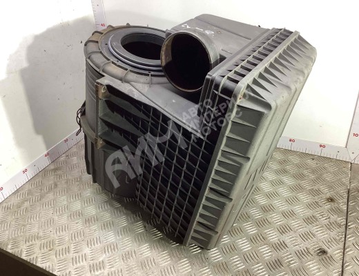 Корпус воздушного фильтра Iveco Eurocargo III 2008-2015  Iveco Eurocargo Eurocargo III 2008-2015