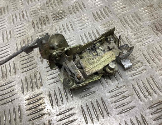Замок двери передней правой Volkswagen L80 1994-2000  Volkswagen L80 L80 1994-2000