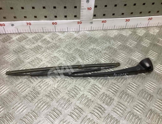 Щеткодержатель задний Volkswagen Passat B5 (3B) 1996-2000  Volkswagen Passat Passat B5 (3B) 1996-2000