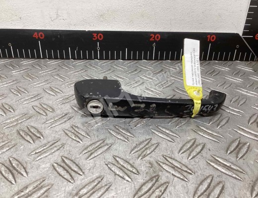 Ручка наружная передняя левая Volkswagen L80 1994-2000  Volkswagen L80 L80 1994-2000