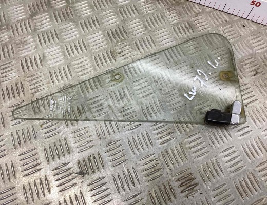 Форточка передняя левая Volkswagen L80 1994-2000  Volkswagen L80 L80 1994-2000