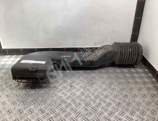 Воздуховод Volkswagen L80 1994-2000  Volkswagen L80 L80 1994-2000