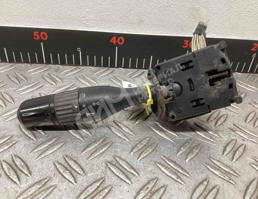 Переключатель поворотов Renault Midlum I 2000-2006  Renault Midlum Midlum I 2000-2006