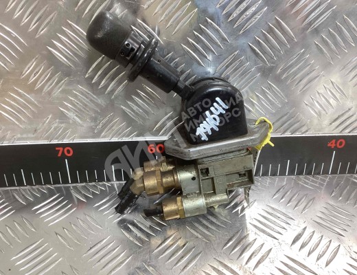 Кран ручного тормоза Renault Midlum I 2000-2006  Renault Midlum Midlum I 2000-2006