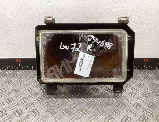 Фара правая Volkswagen L80 1994-2000  Volkswagen L80 L80 1994-2000