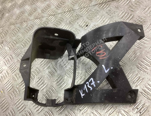 Рамка фары противотуманной левой Ford Maverick II 2000-2007  Ford Maverick Maverick II 2000-2007