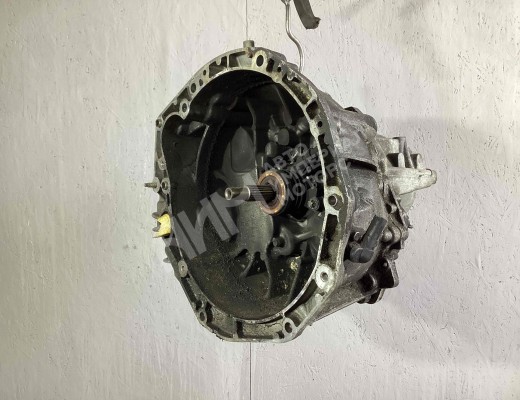 КПП механическая (МКПП) 6-ступенчатая Renault Megane II 2002-2006  Renault Megane Megane II 2002-2006