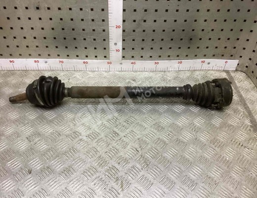 Полуось передняя правая (приводной вал, ШРУС) Volkswagen Passat B3 1988-1993  Volkswagen Passat Passat B3 1988-1993