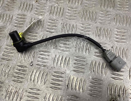 Датчик коленвала Volkswagen Passat B6 (3C) 2005-2010  Volkswagen Passat Passat B6 (3C) 2005-2010