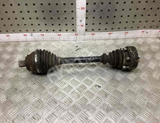 Полуось передняя левая (приводной вал, ШРУС) Volkswagen Transporter T4 (7D) 1990-1997  Volkswagen Transporter Transporter T4 (7D) 1990-1997