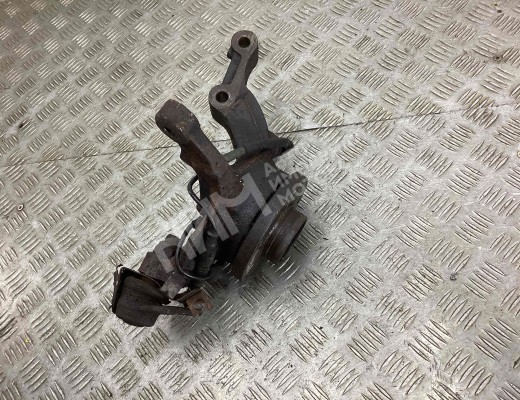 Ступица передняя правая Renault Laguna II (X74) 2005-2007 рестайлинг  Renault Laguna Laguna II (X74) 2005-2007 рестайлинг
