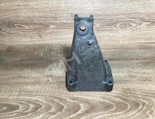 Кронштейн двигателя Mercedes Sprinter I (W901-905) 1995-2006  Mercedes Sprinter Sprinter I (W901-905) 1995-2006