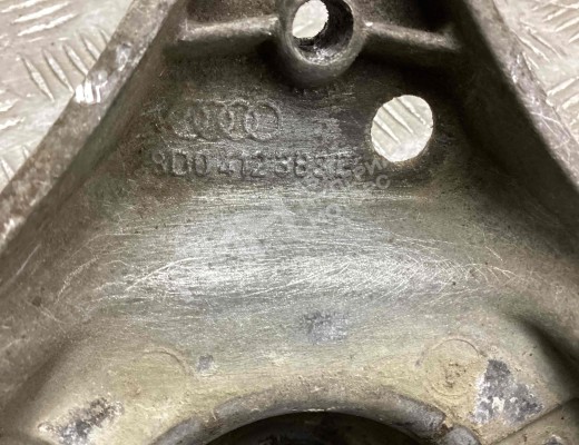 Опора амортизатора верхняя (чашка) Audi A6 C5 (4B) 2001-2004 рестайлинг  Audi A6 A6 C5 (4B) 2001-2004 рестайлинг