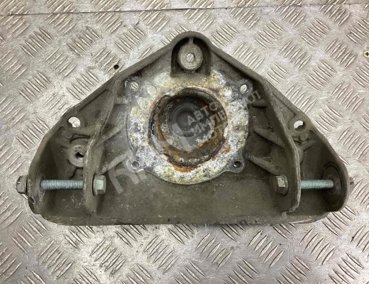 Опора амортизатора верхняя (чашка) Volkswagen Touareg I (7L) 2002-2006  Volkswagen Touareg Touareg I (7L) 2002-2006