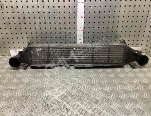 Интеркулер Mercedes C (W203) 2000-2004  Mercedes C C (W203) 2000-2004