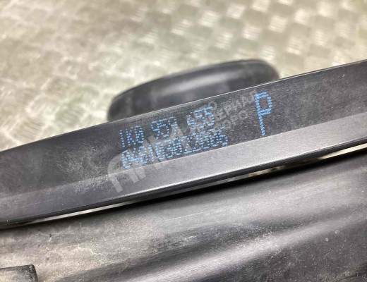 Вентилятор радиатора Volkswagen Golf V (1K) 2004-2009  Volkswagen Golf Golf V (1K) 2004-2009