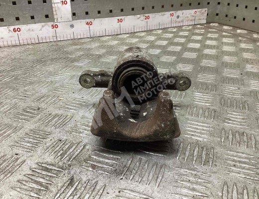 Суппорт задний правый Toyota Avensis II (T250) 2003-2008  Toyota Avensis Avensis II (T250) 2003-2008