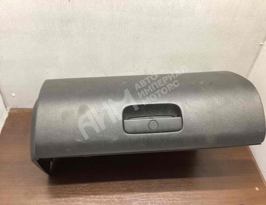 Бардачок Skoda Octavia A4 Tour (1U) 2000-2010 рестайлинг  Skoda Octavia Octavia A4 Tour (1U) 2000-2010 рестайлинг