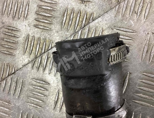 Патрубок интеркулера Renault Laguna II (X74) 2001-2005  Renault Laguna Laguna II (X74) 2001-2005
