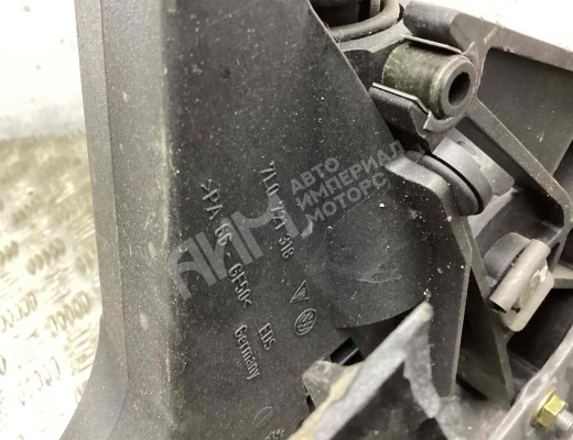 Узел педальный (блок педалей) Volkswagen Touareg I (7L) 2002-2006  Volkswagen Touareg Touareg I (7L) 2002-2006