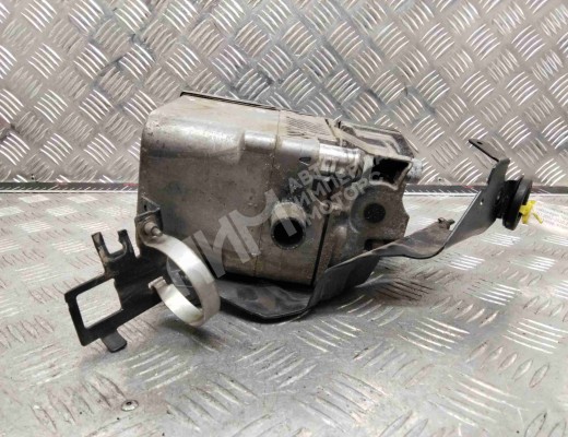 Автономный отопитель Volkswagen Touareg I (7L) 2002-2006  Volkswagen Touareg Touareg I (7L) 2002-2006