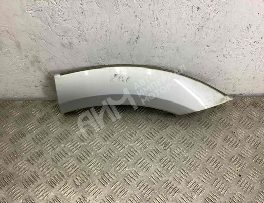 Молдинг крыла заднего левого Mitsubishi Pajero III 1999-2006  Mitsubishi Pajero Pajero III 1999-2006