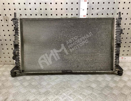 Радиатор (основной) Ford Focus II 2005-2008  Ford Focus Focus II 2005-2008