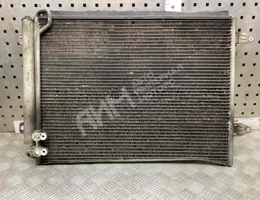 Радиатор кондиционера Volkswagen Passat B6 (3C) 2005-2010  Volkswagen Passat Passat B6 (3C) 2005-2010