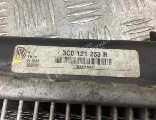 Радиатор (основной) Volkswagen Passat B6 (3C) 2005-2010  Volkswagen Passat Passat B6 (3C) 2005-2010