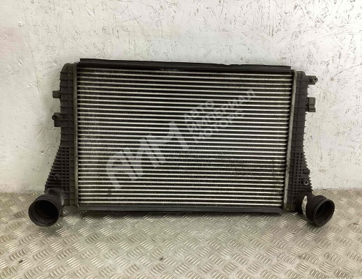 Интеркулер Volkswagen Golf V (1K) 2004-2009  Volkswagen Golf Golf V (1K) 2004-2009