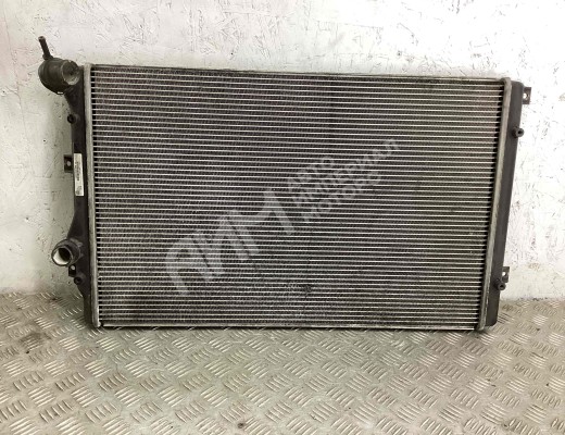 Радиатор (основной) Volkswagen Golf V (1K) 2004-2009  Volkswagen Golf Golf V (1K) 2004-2009