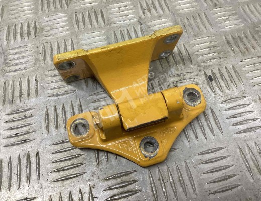 Петля двери передней левой Volvo FL II 2006-н.в.  Volvo FL FL II 2006-н.в.