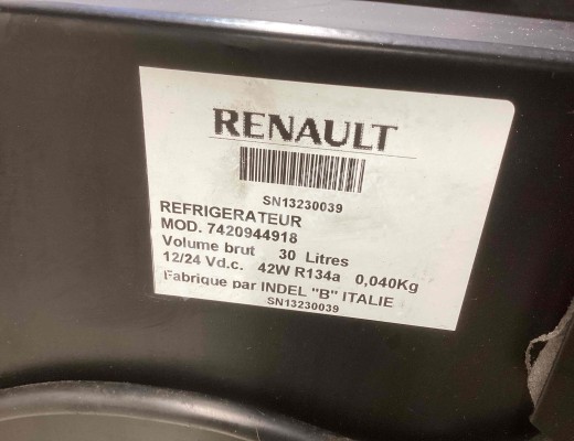Холодильник автомобильный штатный Renault Premium II 2006-2013  Renault Premium Premium II 2006-2013