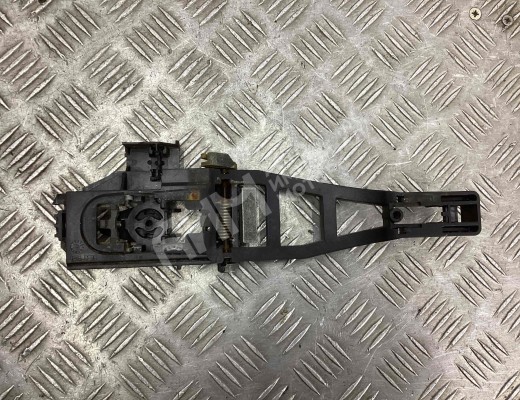 Ручка наружная передняя правая Ford Focus II 2005-2008  Ford Focus Focus II 2005-2008