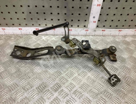 Механизм переключения передач Opel Astra H 2004-2007  Opel Astra Astra H 2004-2007