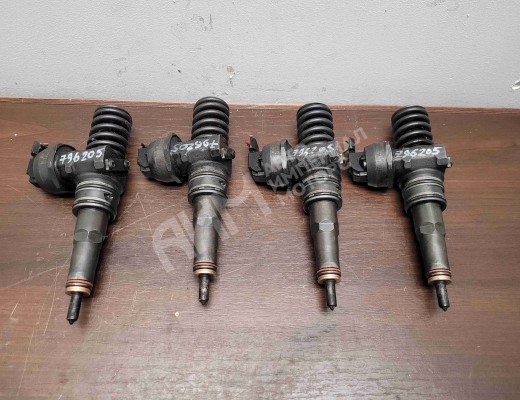 Форсунка Volkswagen Sharan I (7M) 2003-2010 2-й рестайлинг  Volkswagen Sharan Sharan I (7M) 2003-2010 2-й рестайлинг