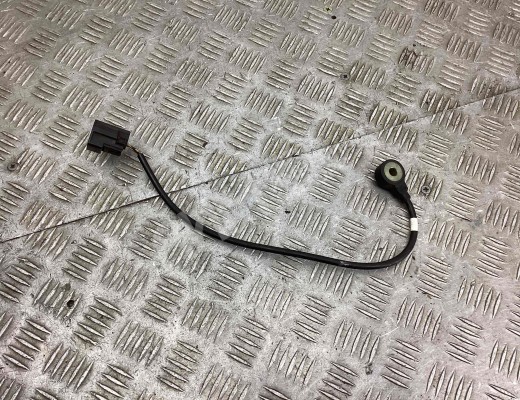Датчик детонации Ford Focus II 2005-2008  Ford Focus Focus II 2005-2008