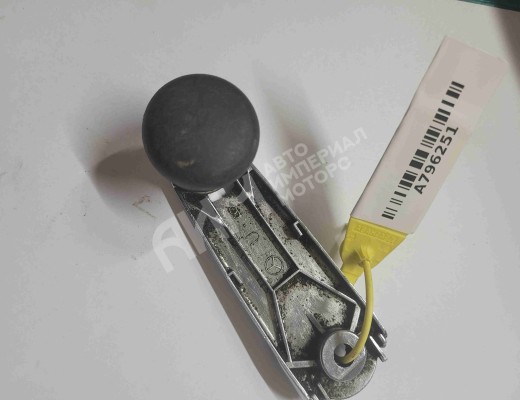 Ручка стеклоподъемника Mercedes E (W124) 1985-1996  Mercedes E E (W124) 1985-1996
