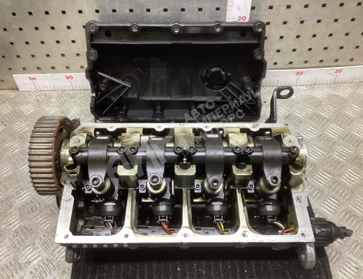 Головка блока цилиндров Seat Alhambra I (7M) 2000-2010 рестайлинг  Seat Alhambra Alhambra I (7M) 2000-2010 рестайлинг